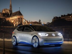 Volkswagen показал в Париже свой новый электрический автомобиль