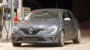 Новый хот-хэтч Renault поспорит с VW Golf R‍