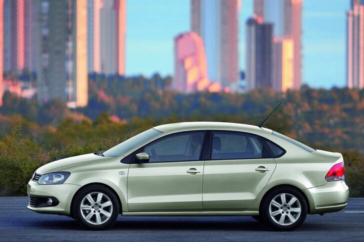 В России отзывают Volkswagen Polo и Skoda Rapid