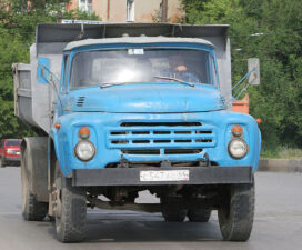 В России создали уникальный компрессорный грузовик ЗИЛ-130