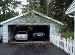 Особенности постройки гаража для автомобиля