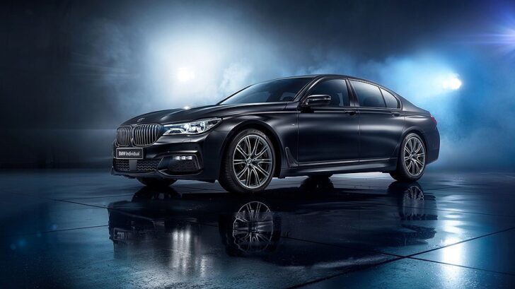 BMW специально для РФ выпустила седан 7-Series в цвете Black Ice‍