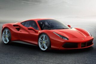 Спорткар Ferrari