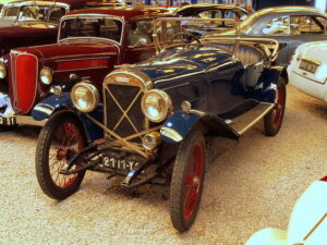 Автомобильный музей Реймса: вековая история автотранспорта