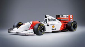 Берни Экклстоун купил автомобиль McLaren Айртона Сенны