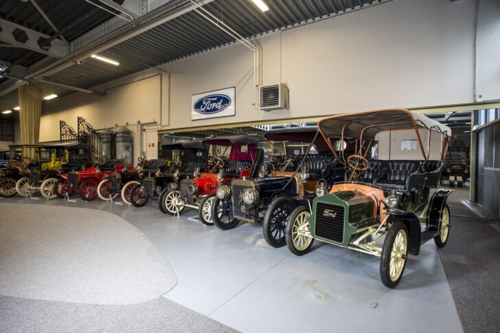 В Нидерландах продали коллекцию из 220 раритетных Ford