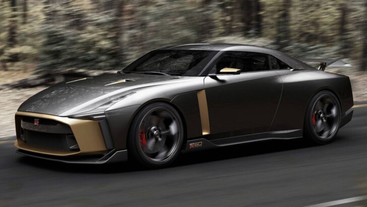 Юбилейную версию Nissan GT-R50 от Italdesign оценили в 900 тыс. евро