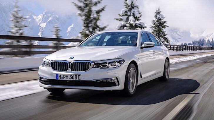 BMW третий месяц подряд лидирует на рынке премиум-сегмента в Москве