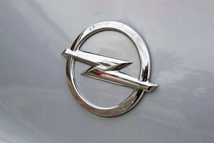 Компания Opel отказалась от участия в Парижском автосалоне 2018 года