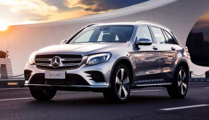 Mercedes отзывает более 264 тысяч автомобилей из-за угрозы их воспламенения