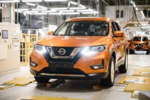 Завод Nissan в Петербурге начал выпуск нового Nissan X-Trail