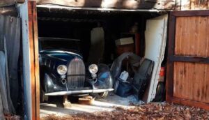 Три Bugatti, простоявшие в сарае десятки лет, продадут на аукционе
