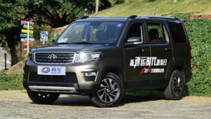 Changan начал продажи китайского клона Land Rover Discovery 4