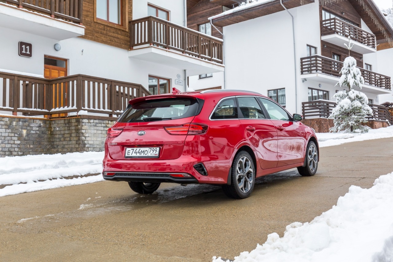 Kia Ceed SW Red