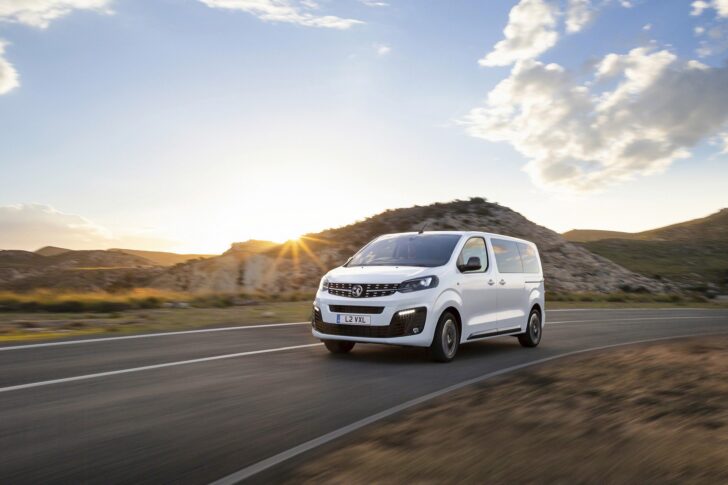 Компания Opel рассекретила 9-местный минивэн Vivaro Life