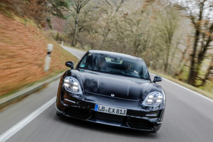 Porsche рассказал о тестах электромобиля Porsche Taycan
