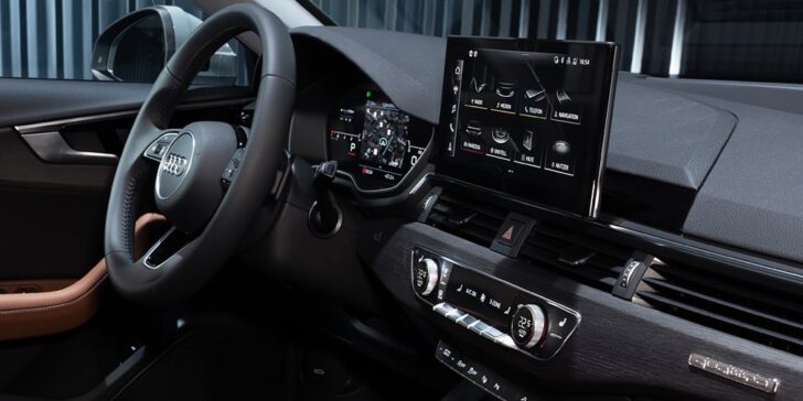 Салон Audi A4 2020