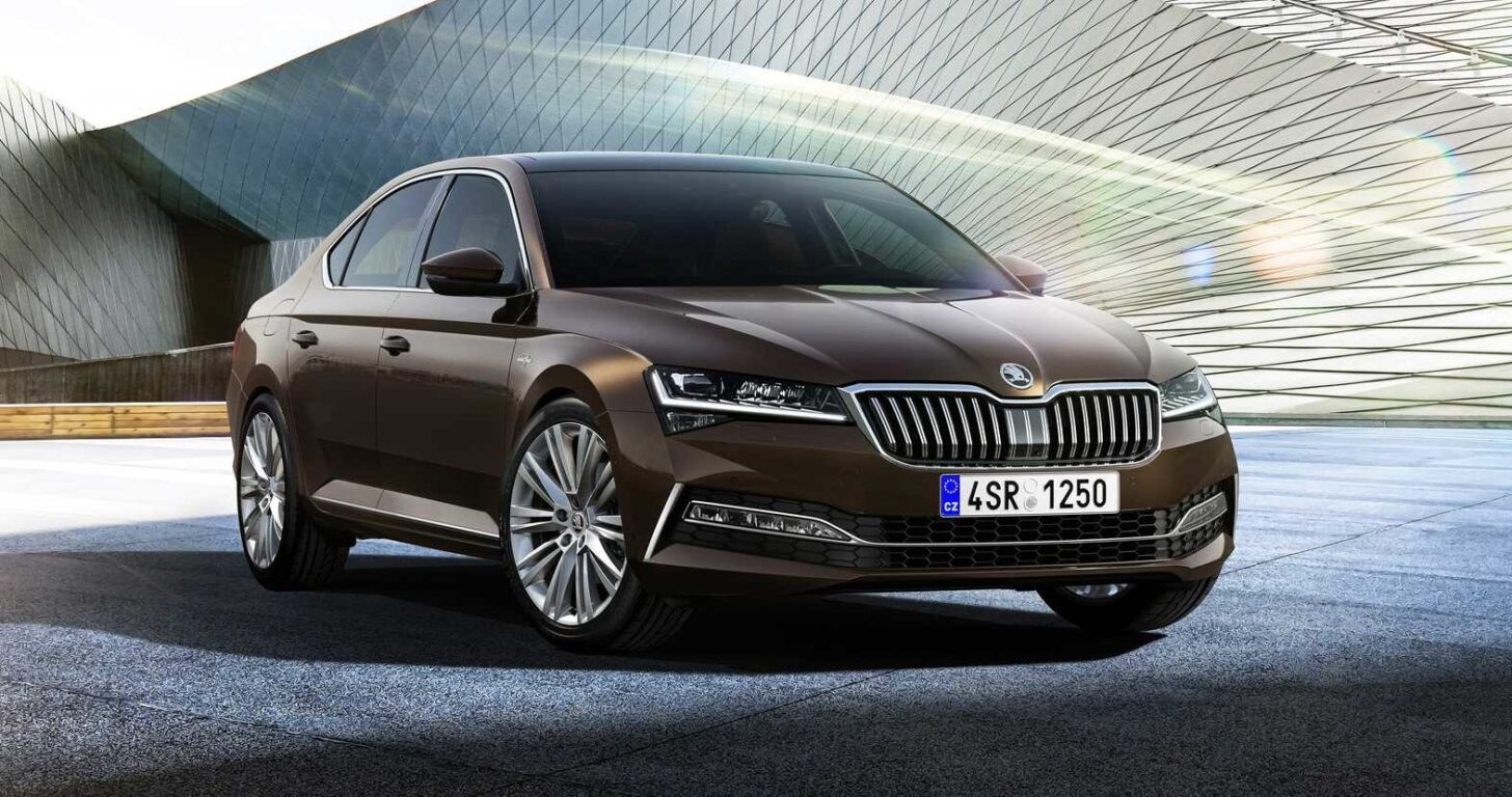 Skoda superb фото