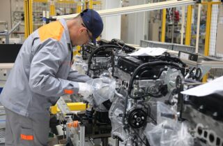 Производство двигателей Mazda