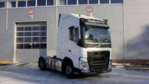Volvo FH снова стал самым популярным иностранным грузовиком в РФ