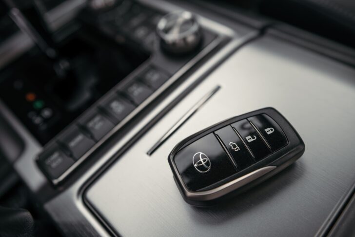 Водителям в РФ дали советы на случай потери ключей от машины