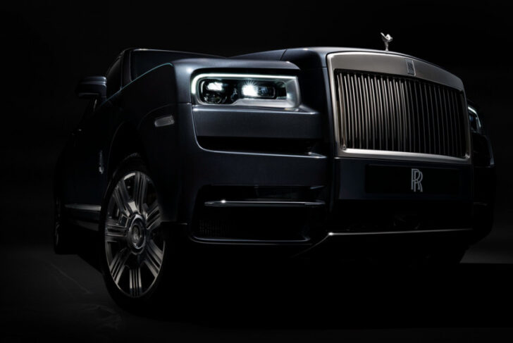 Мощный Rolls-Royce Cullinan Black Badge появится в России