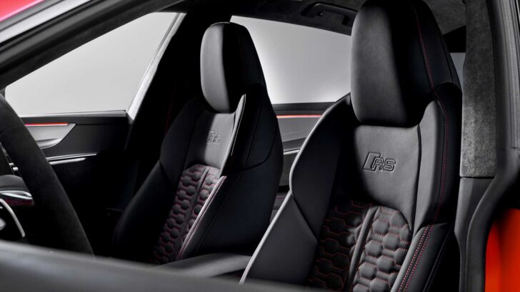 Салон Audi RS7 Sportback