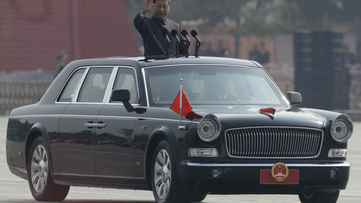 В Китае представили новый лимузин для главы страны