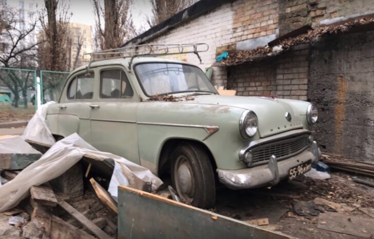 В киевском гараже найден 60-летний «Москвич-407» на ходу