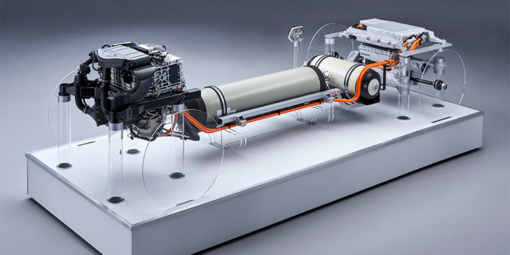 BMW готовит BMW X5 с новой водородной установкой