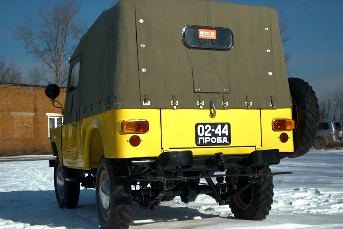Москвич-415С. Фото кадр из видео YouTube