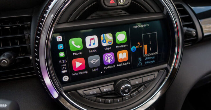 Медиасистема с Apple CarPlay