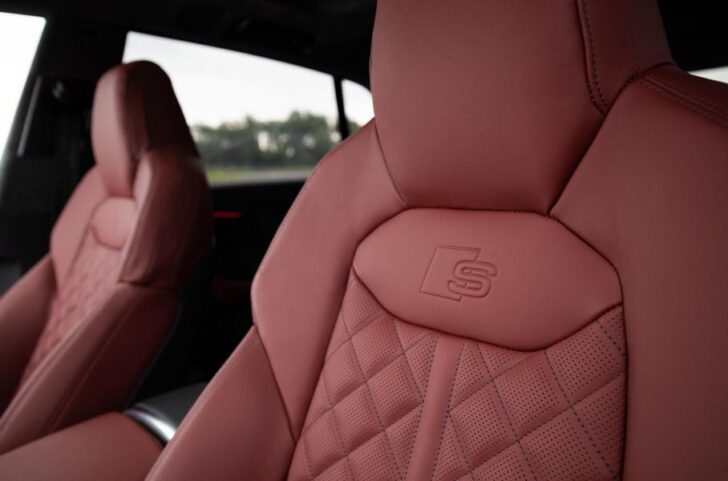 Интерьер Audi SQ8