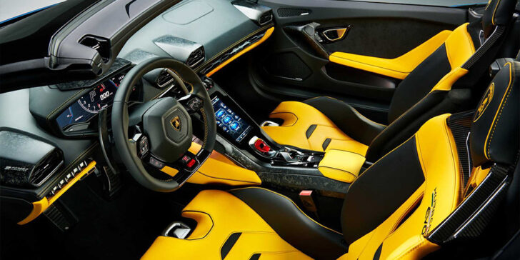 Салон Lamborghini Huracan RWD Spyder