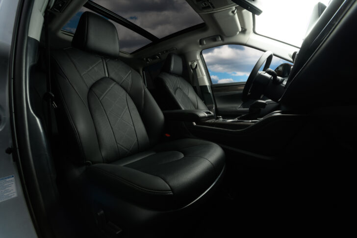Интерьер Toyota Highlander Интерьер Toyota Highlander