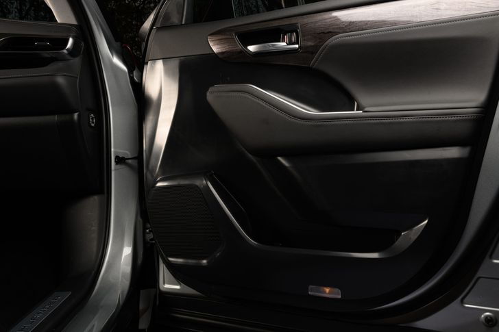 Интерьер Toyota Highlander Интерьер Toyota Highlander