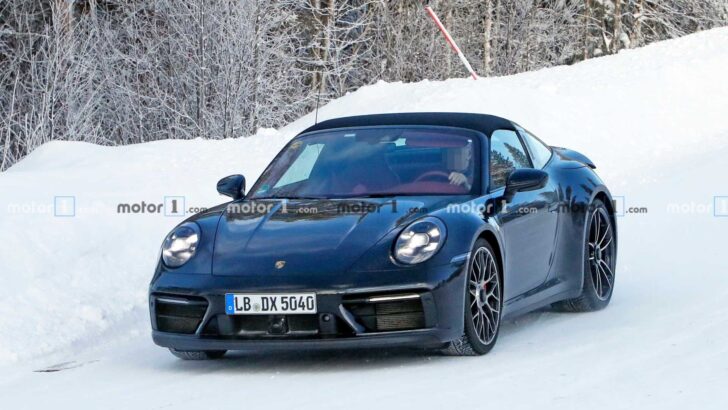 Porsche анонсировала новый Porsche 911 Targa