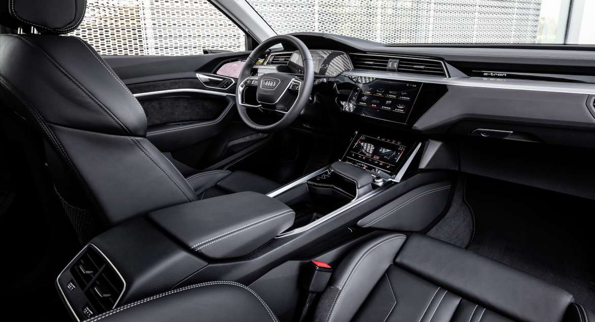 Интерьер Audi e-Tron. Фото Audi
