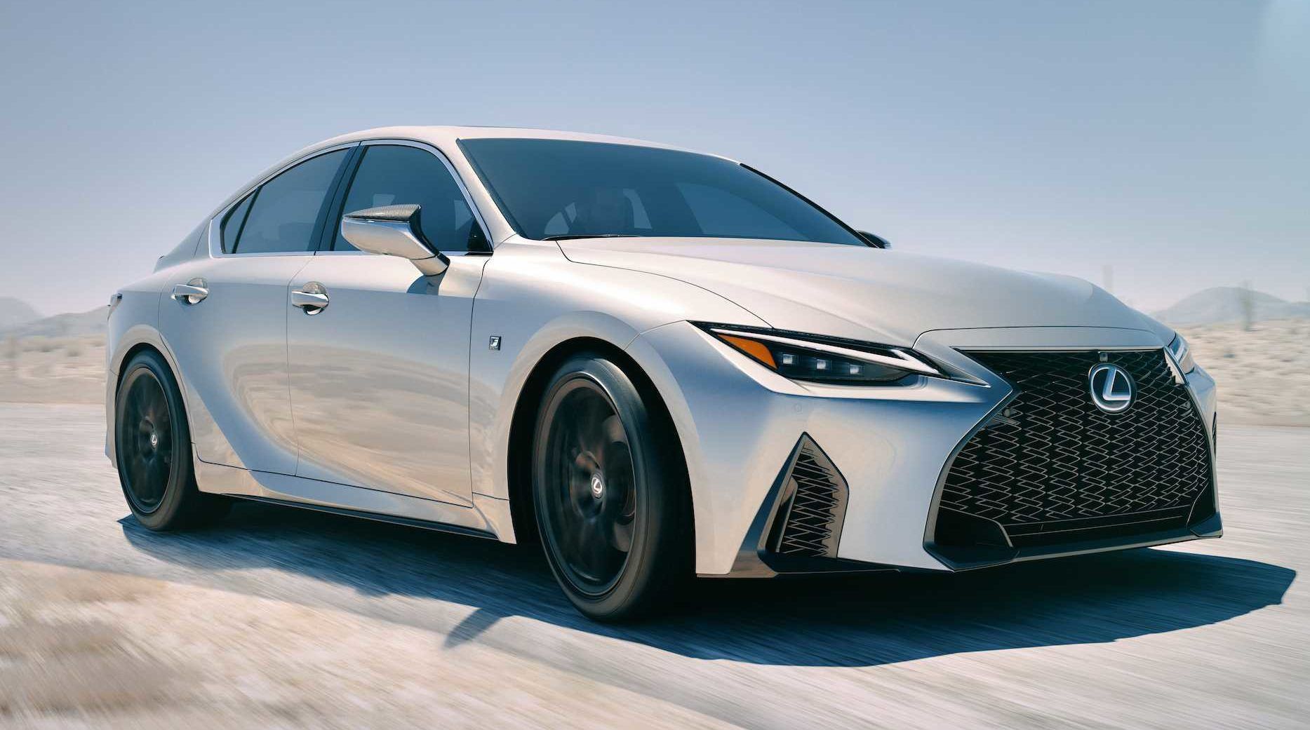 Lexus is характеристики