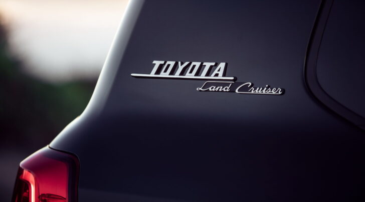 Toyota Land Cruiser Heritage Edition