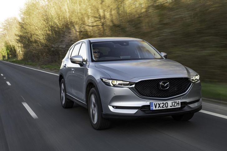 В России подорожали три модели Mazda