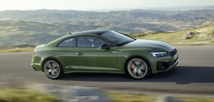 Компания Audi в России подняла цены на семейства Audi A4 и A5