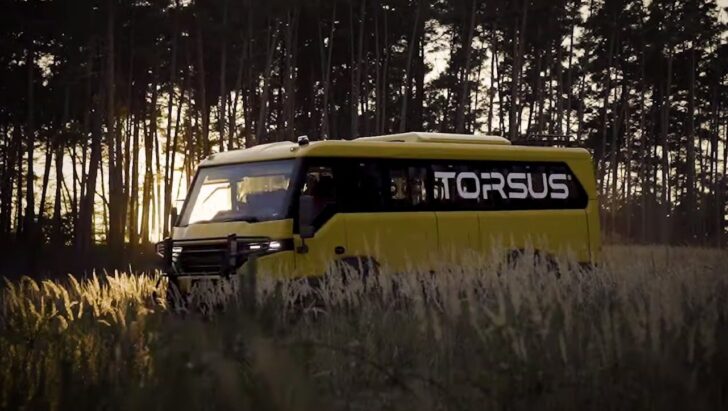 Torsus представил внедорожный школьный автобус Praetorian