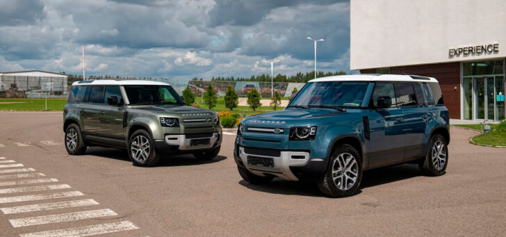 Компания Land Rover начала продажи нового внедорожника Defender в России