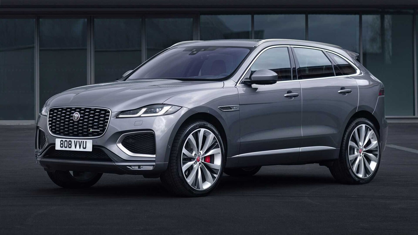 Ягуар f-Pace 2022 серебристый