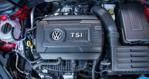 Турбомотор TSI Volkswagen. Фото worldojeff