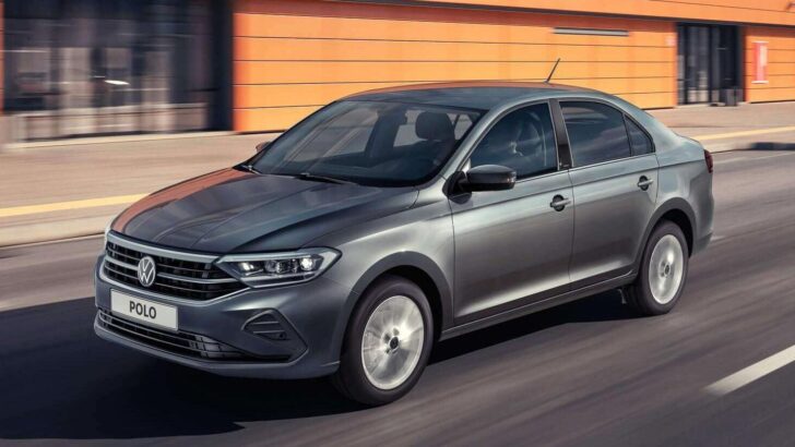 Компания Volkswagen повысила цены на две модели в России