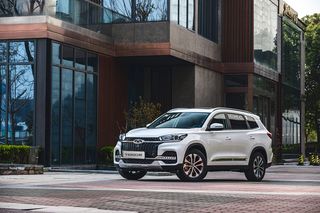 Chery Tiggo 8