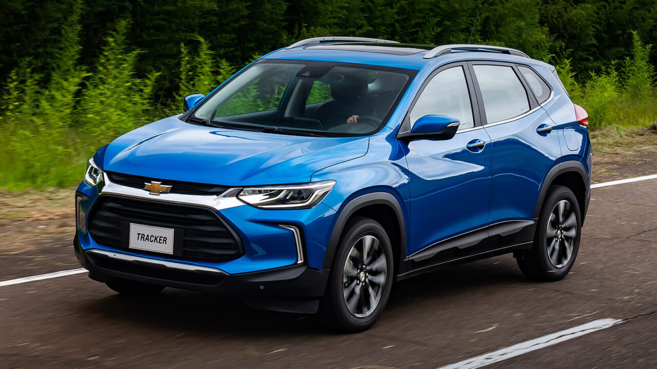 Кроссовер Chevrolet Tracker и седан Onix нового поколения появятся в РФ до  2023 года — Автоновости дня