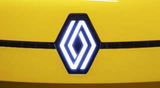 Новый логотип Renault. Фото Renault